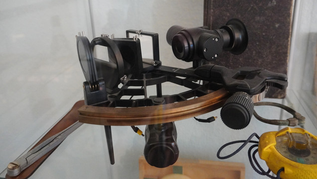 Sextant